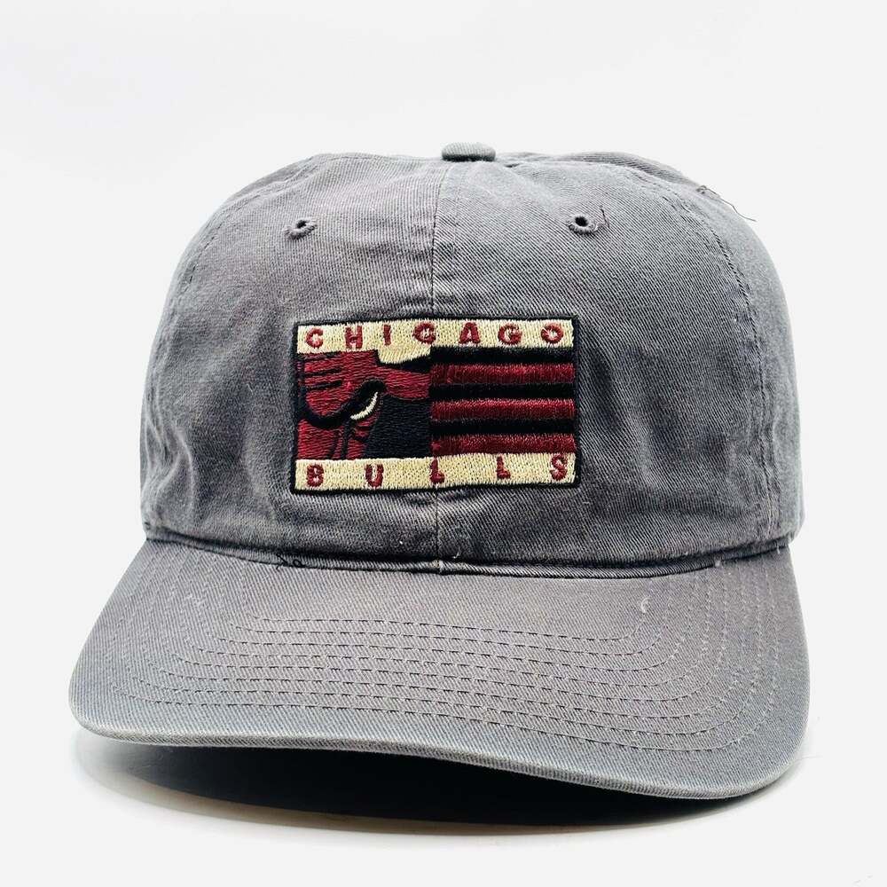 Vintage Chicago Bulls Hat Cap Strapback Box Seat Gray NBA 90s Jordan